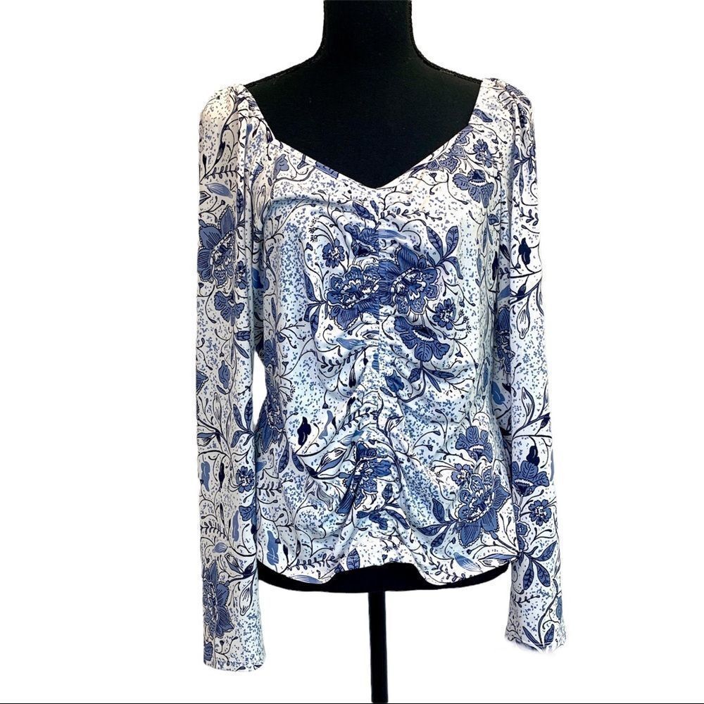 ECLAIR White blue long sleeve floral vine print blouse Sz L NWT